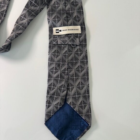 Wilke Rodriguez 100% Silk Classic Pointed Neck Tie Grey Geometric 59" Length - Picture 4 of 5